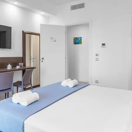 Tiberio Luxury Suites Sorrento